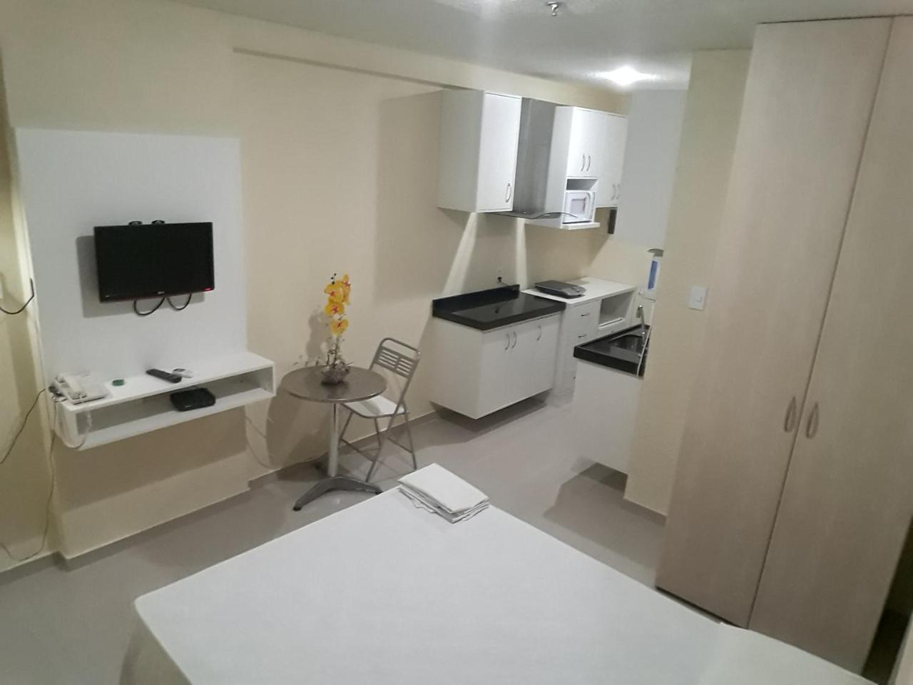 Melo - Flat Bellagio Hotel São Luís
